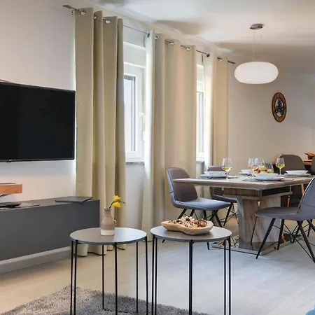 Apartment Exclusive *