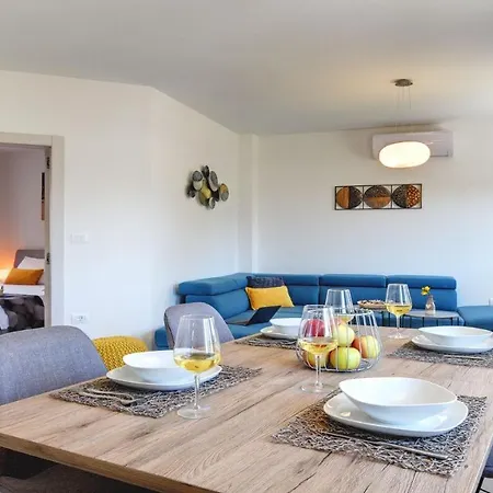 Apartment Exclusive *