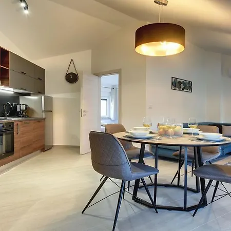 Apartment Exclusive